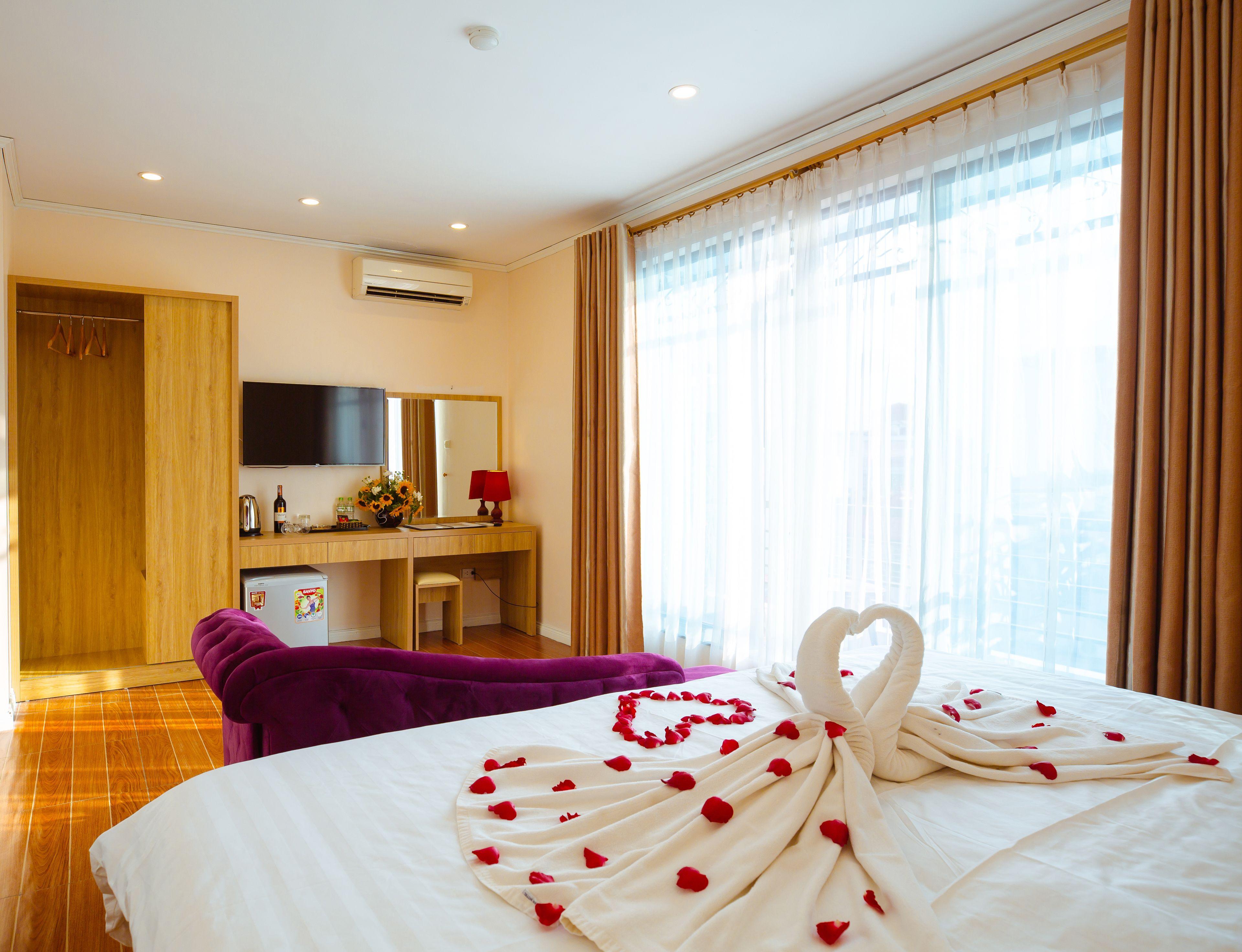 Royal Hotel Ha Noi — Photos 2